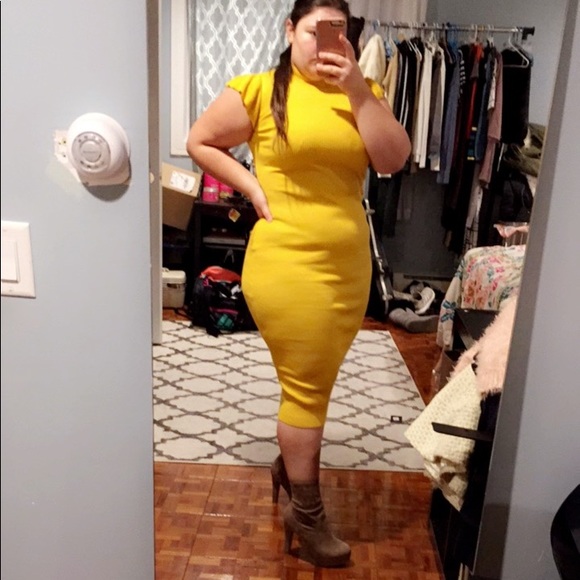 Dress - Picture 2 of 6